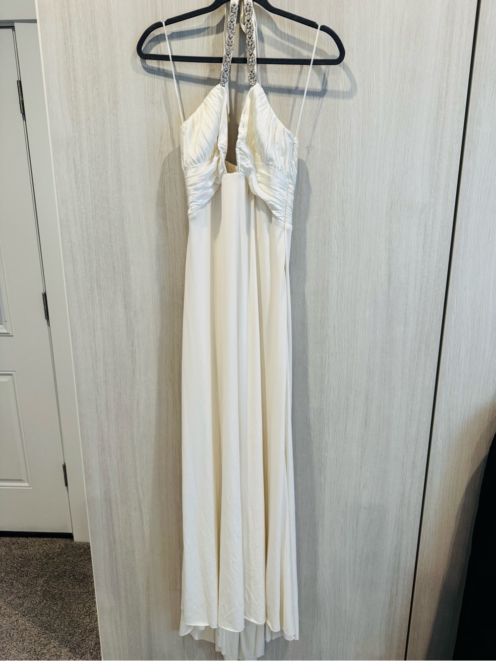Elegant Ivory Halter Wedding Dress with Rhinestone Accents Mary L Couture Sz 2